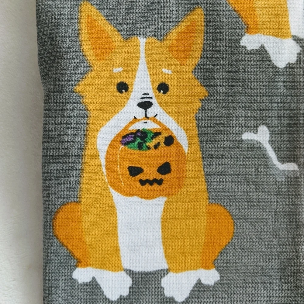 Boston Terrier Pug Halloween Theme Kitchen Towels Set of 4 Textured Cotton NWT